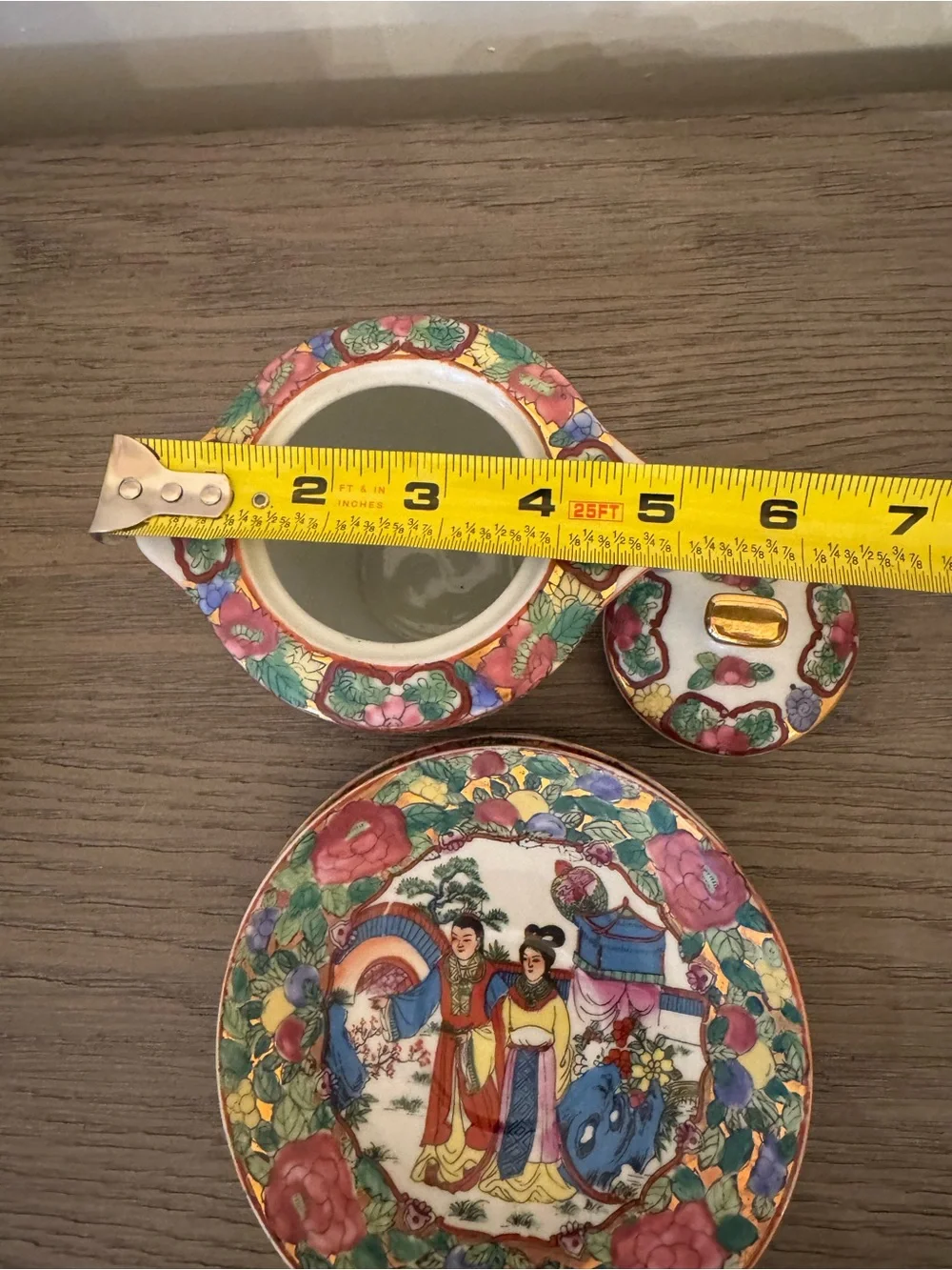 Hand-Painted Famille Rose Porcelain Tea Set - Multicolor